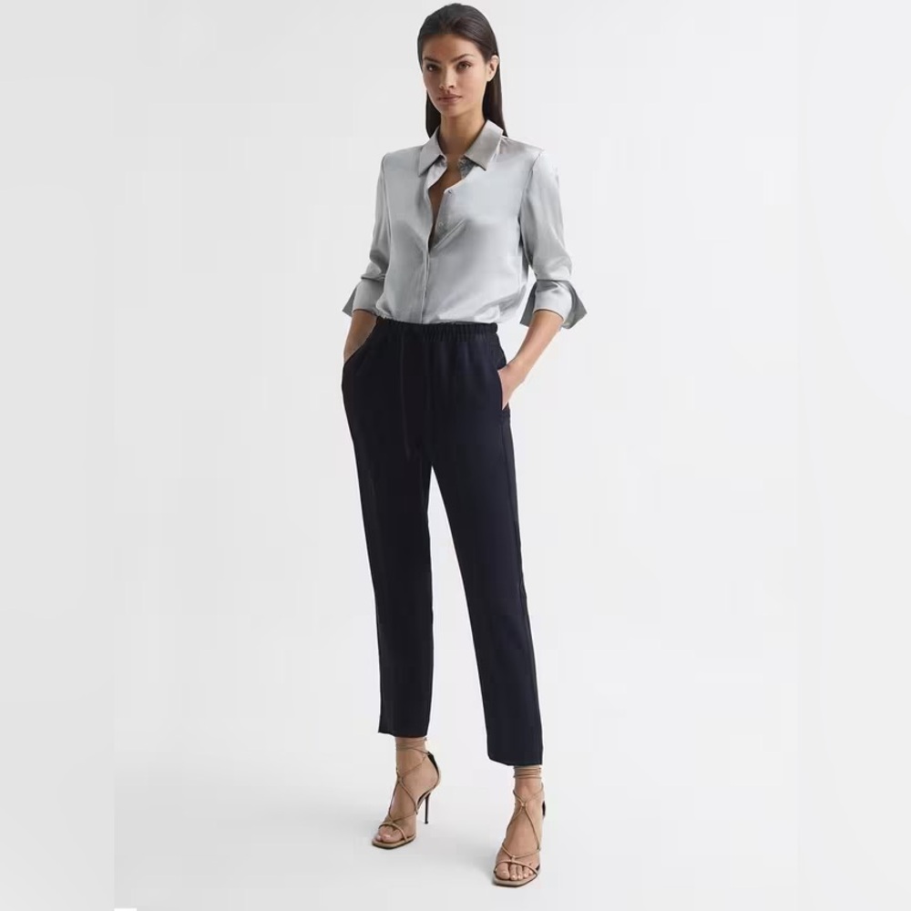 Reiss Black Hailey Tapered pull on trousers US6